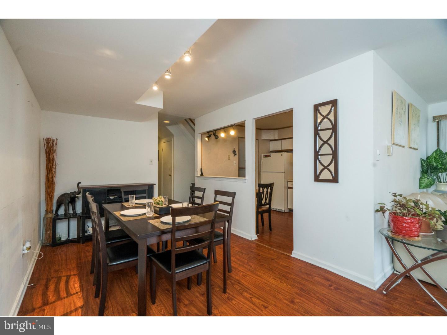 RHAWNHURST - Residential