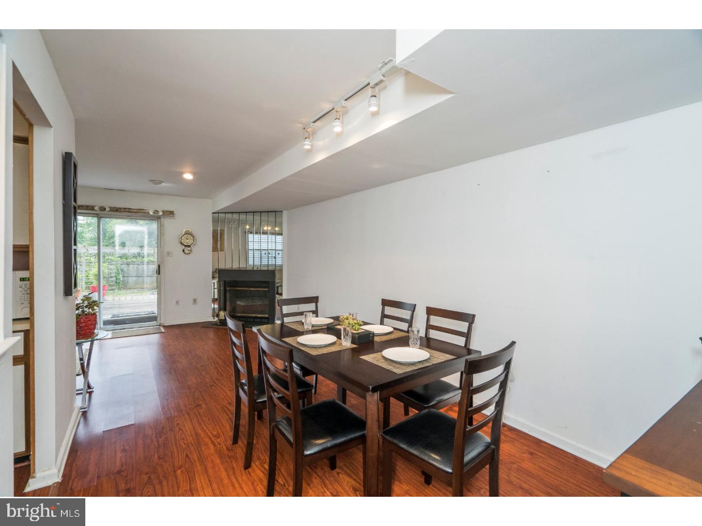 RHAWNHURST - Residential