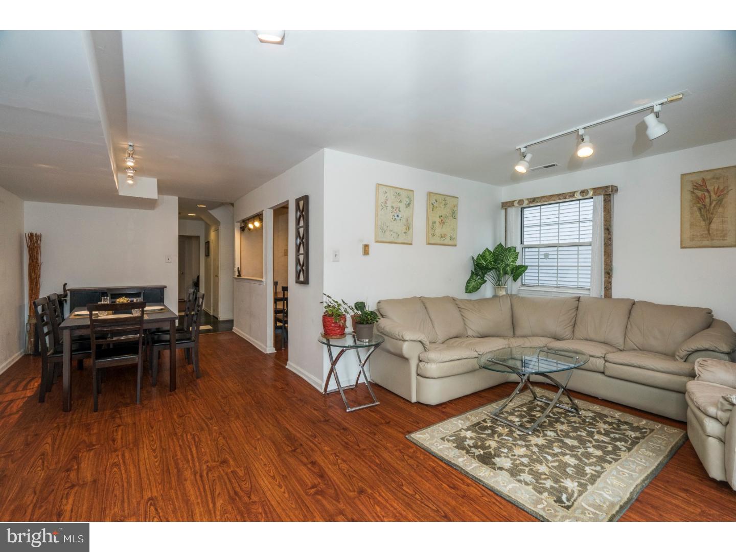 RHAWNHURST - Residential