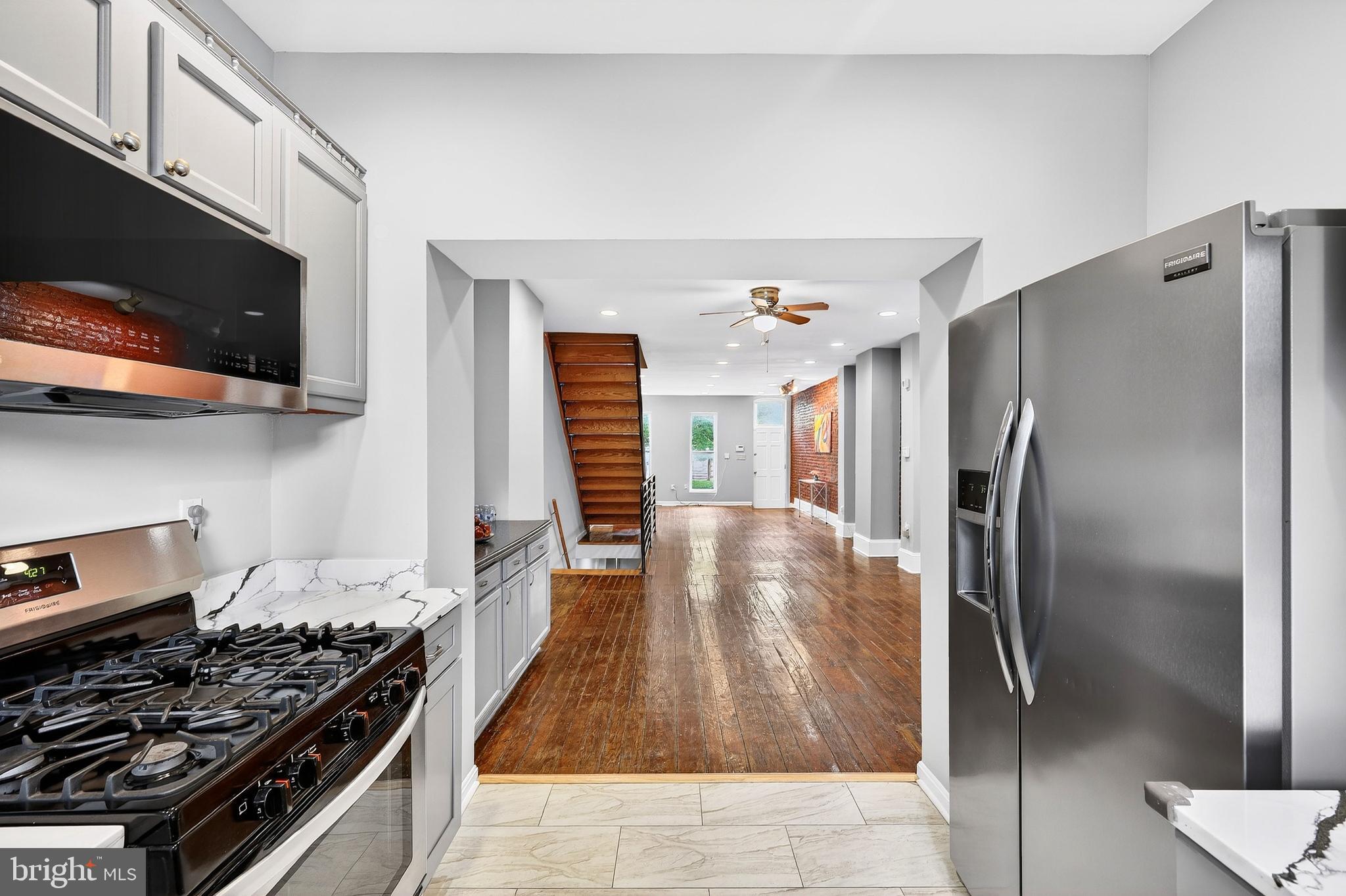 BROADWAY EAST - Residential
