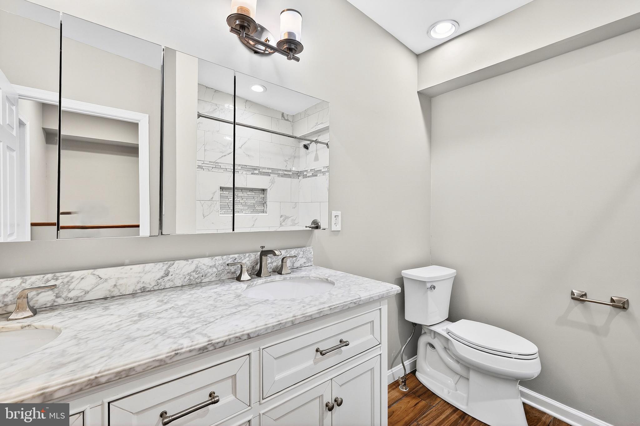 BROADWAY EAST - Residential