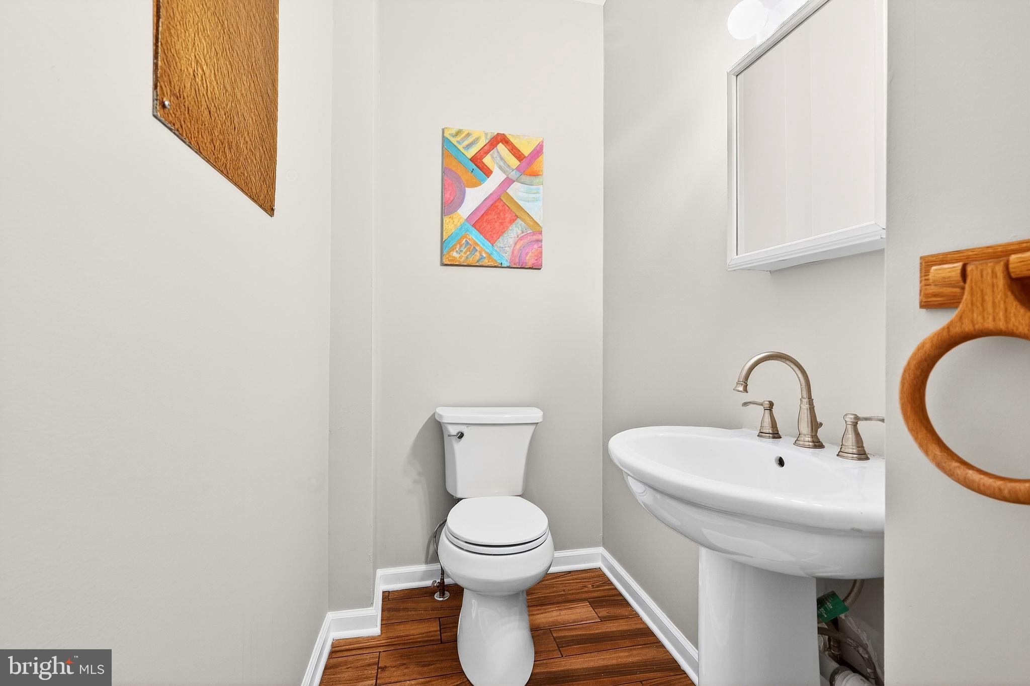 BROADWAY EAST - Residential