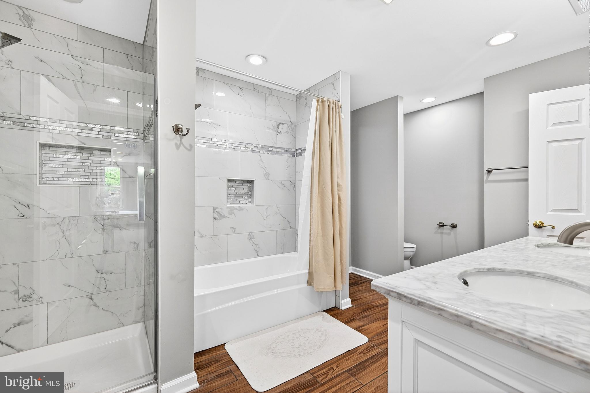 BROADWAY EAST - Residential
