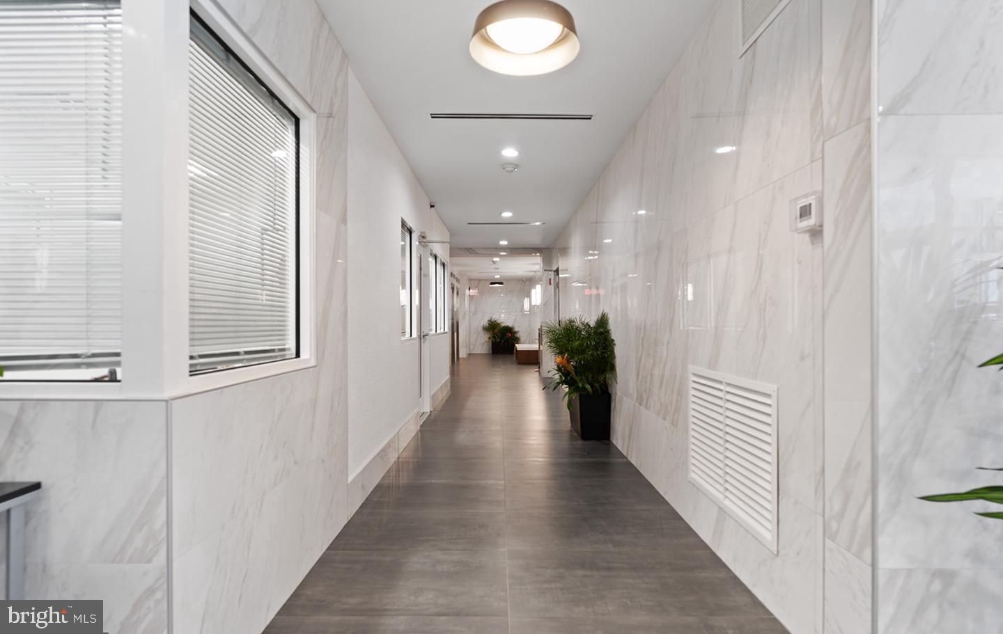 2101 CHESTNUT STREET 17 810