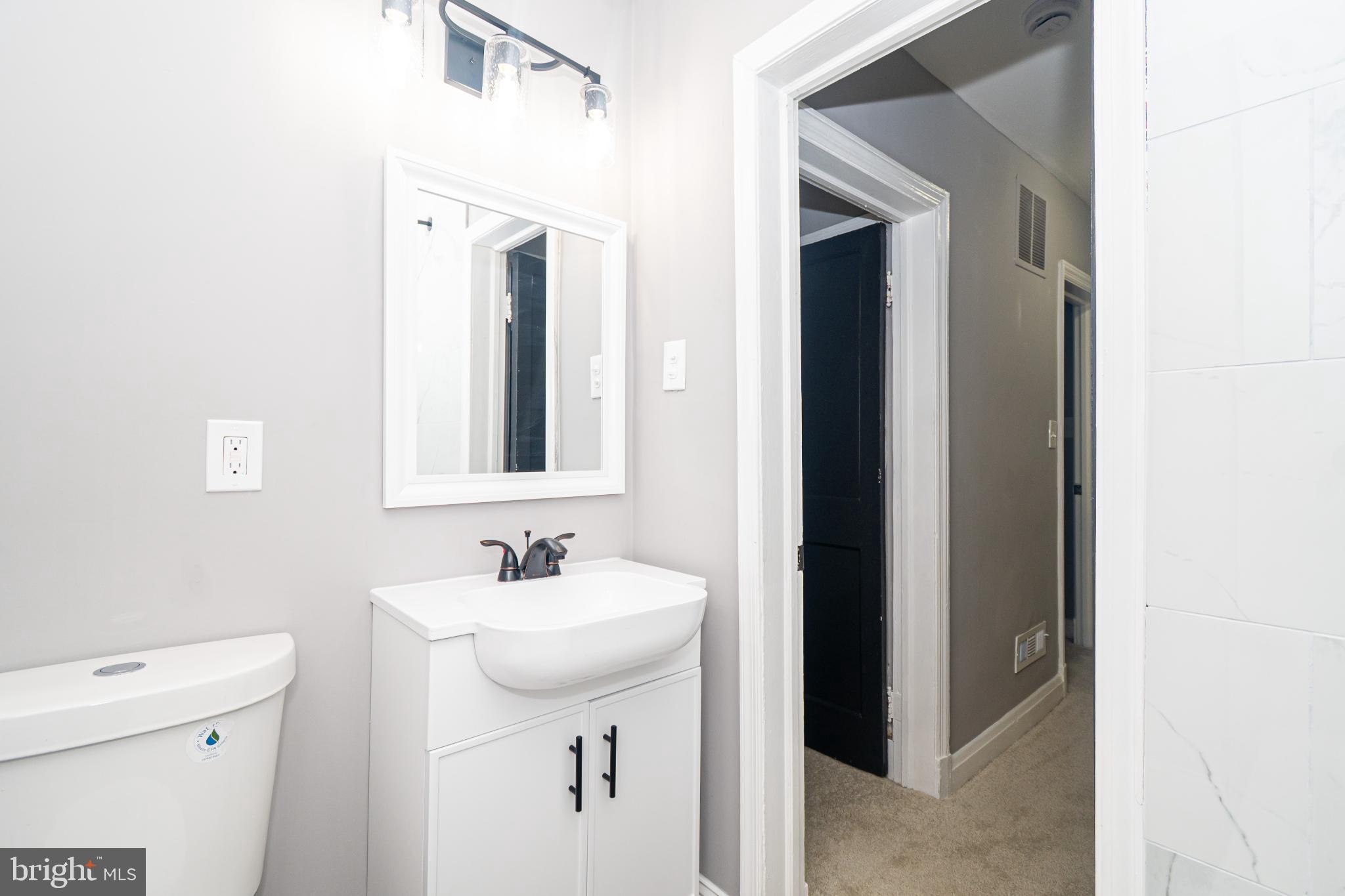 BELAIR-EDISON - Residential Lease