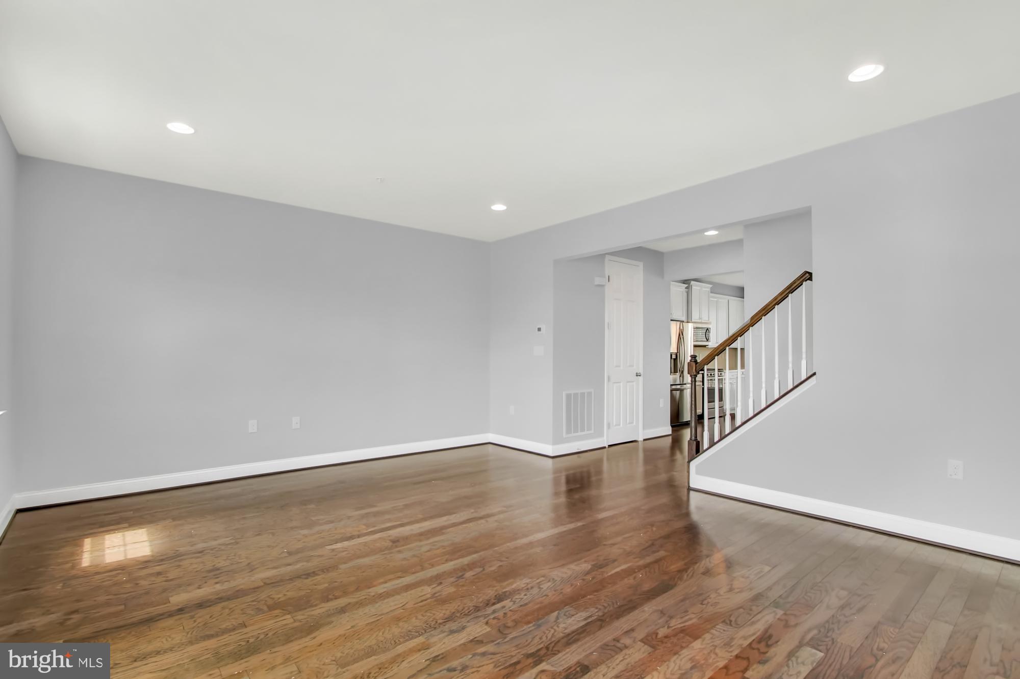 BELMONT - Residential Lease