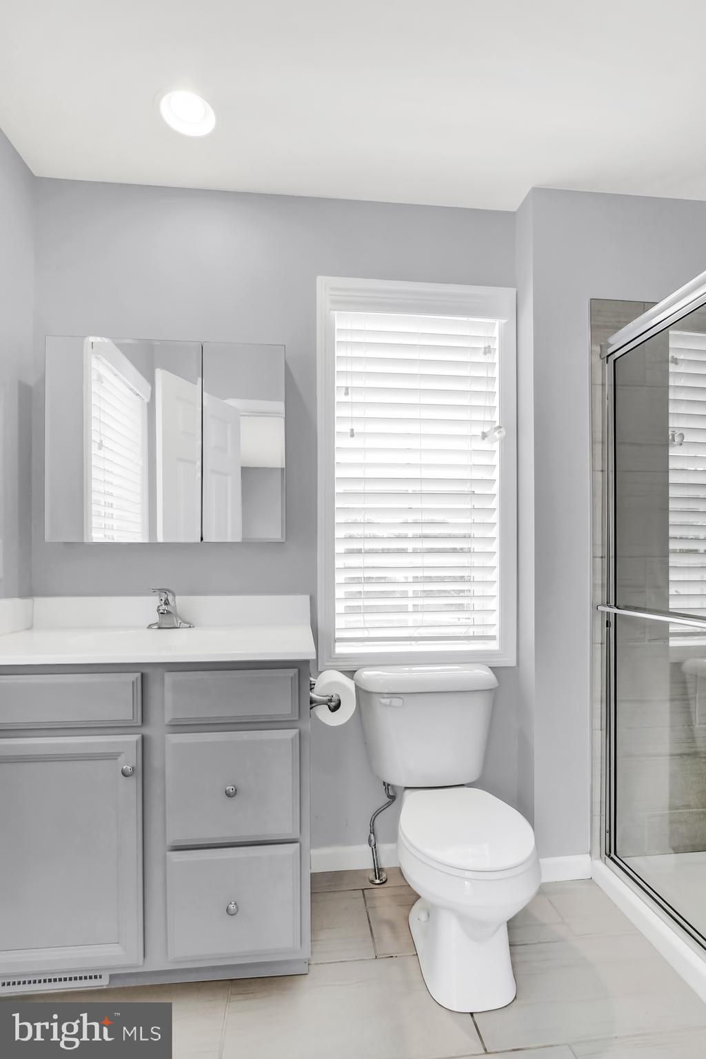 BELMONT - Residential Lease
