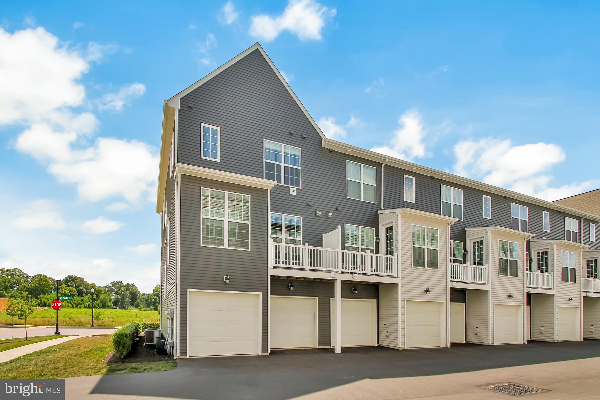 BELMONT - Residential Lease