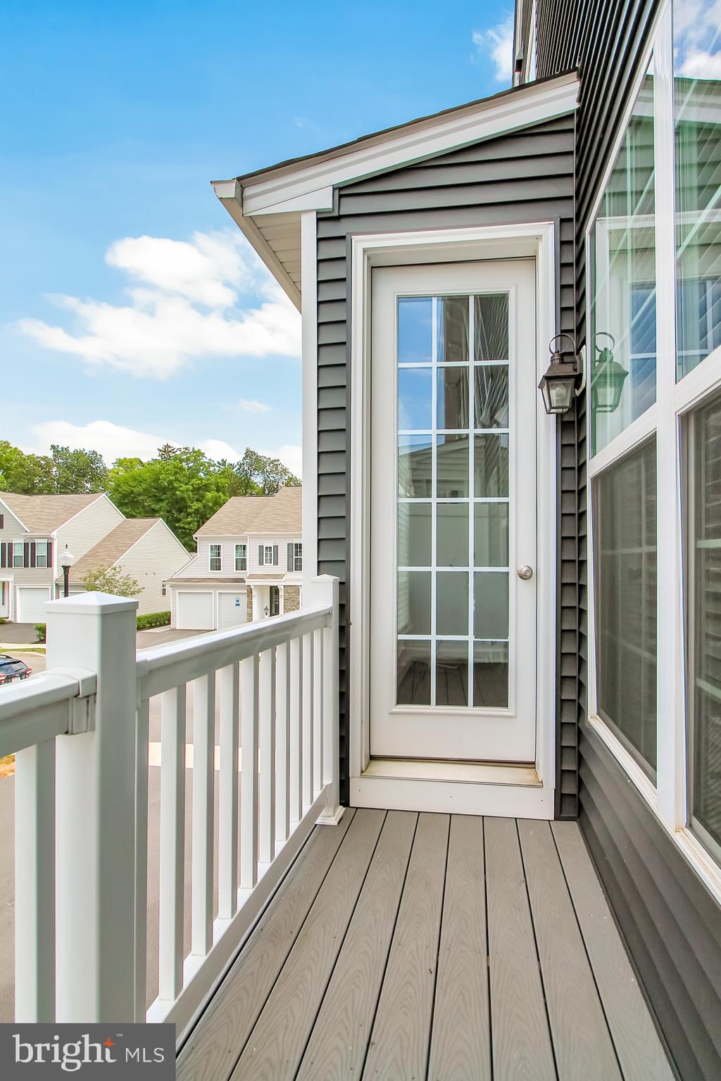 BELMONT - Residential Lease
