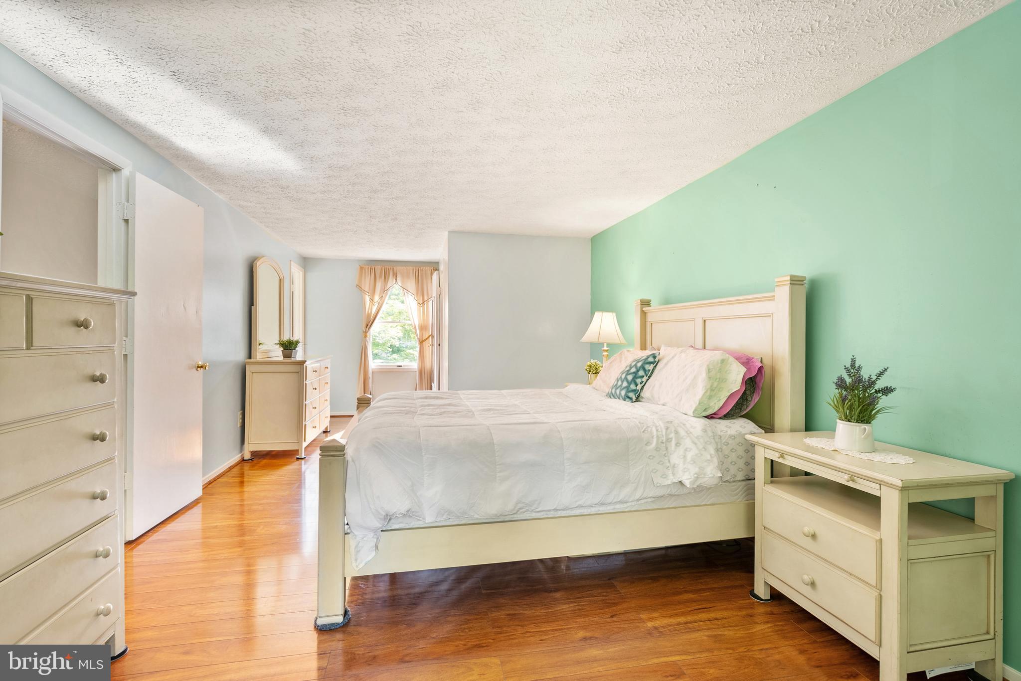 SPRING FOREST - Residential