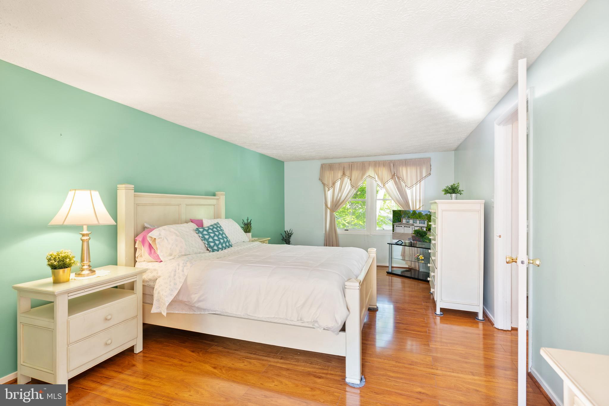 SPRING FOREST - Residential