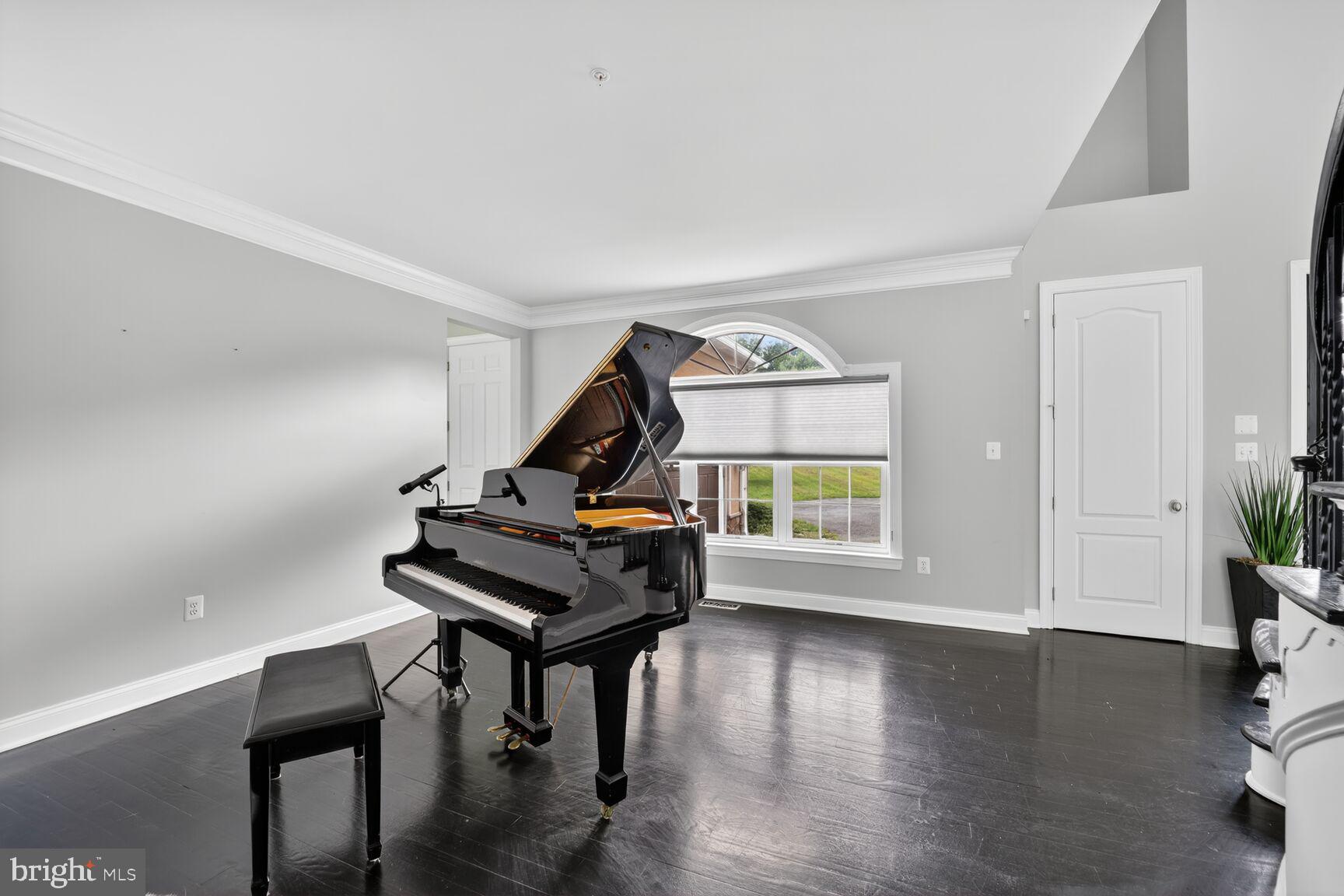 SWANSON ESTATES - Residential