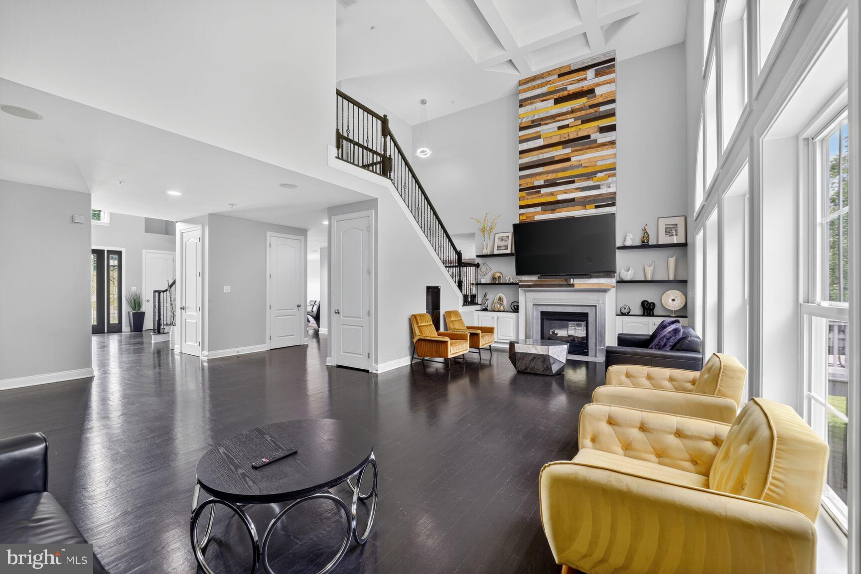 SWANSON ESTATES - Residential