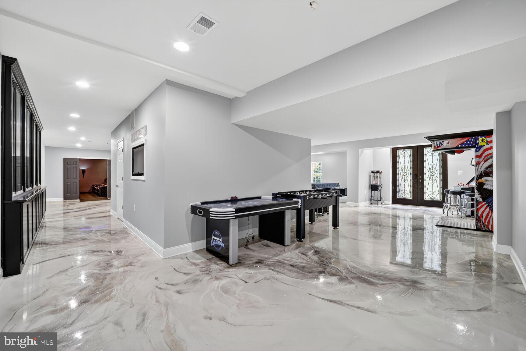 SWANSON ESTATES - Residential