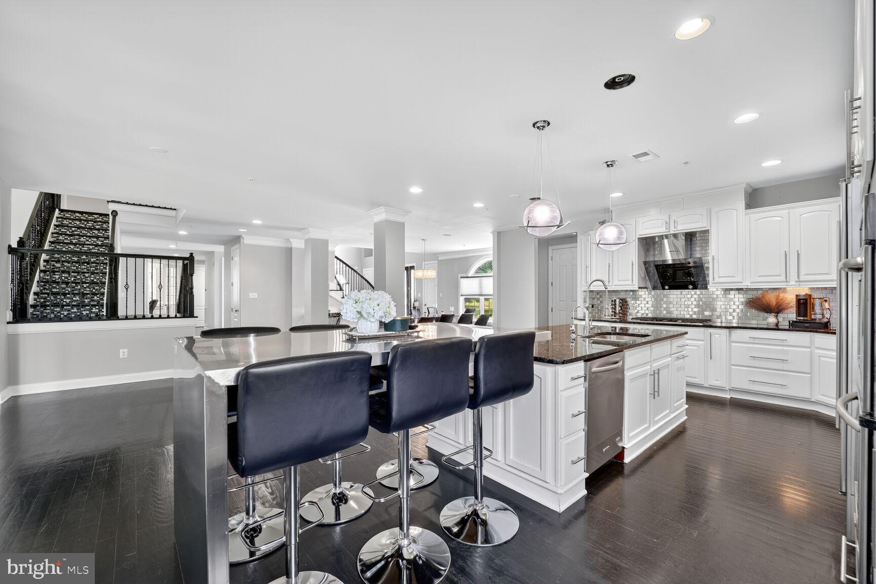 SWANSON ESTATES - Residential