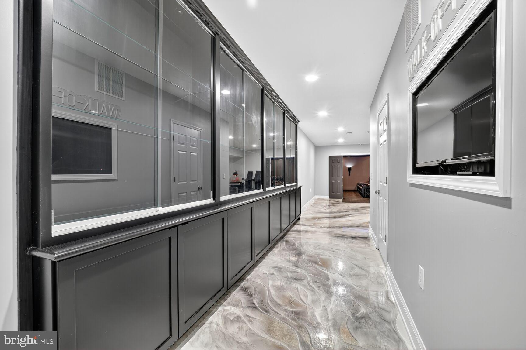 SWANSON ESTATES - Residential