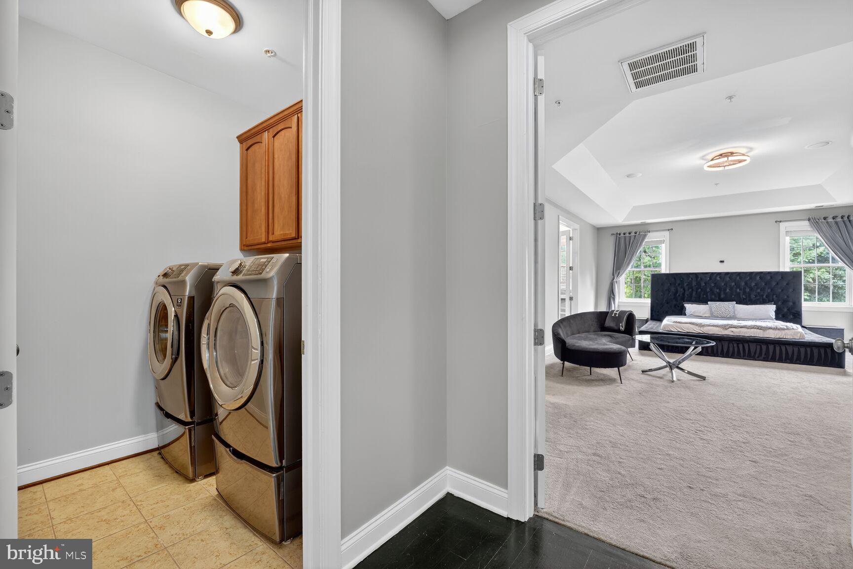 SWANSON ESTATES - Residential