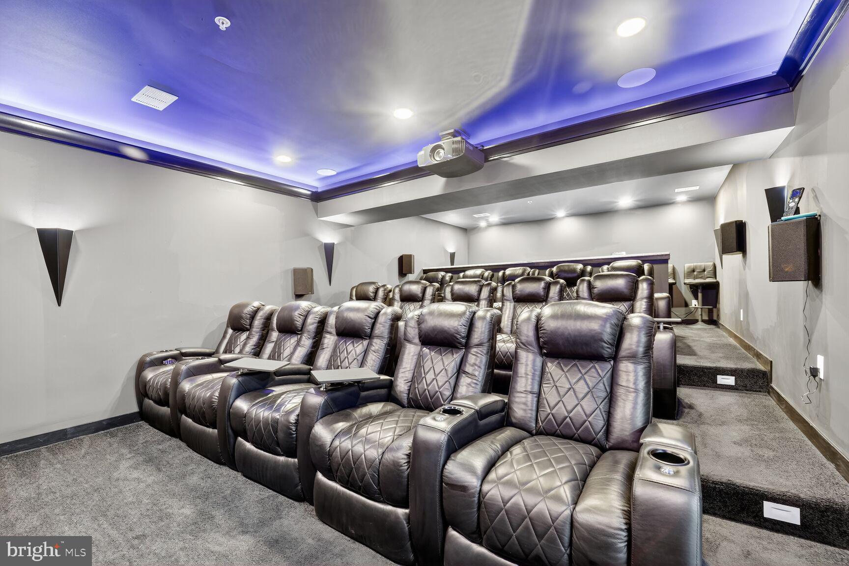 SWANSON ESTATES - Residential