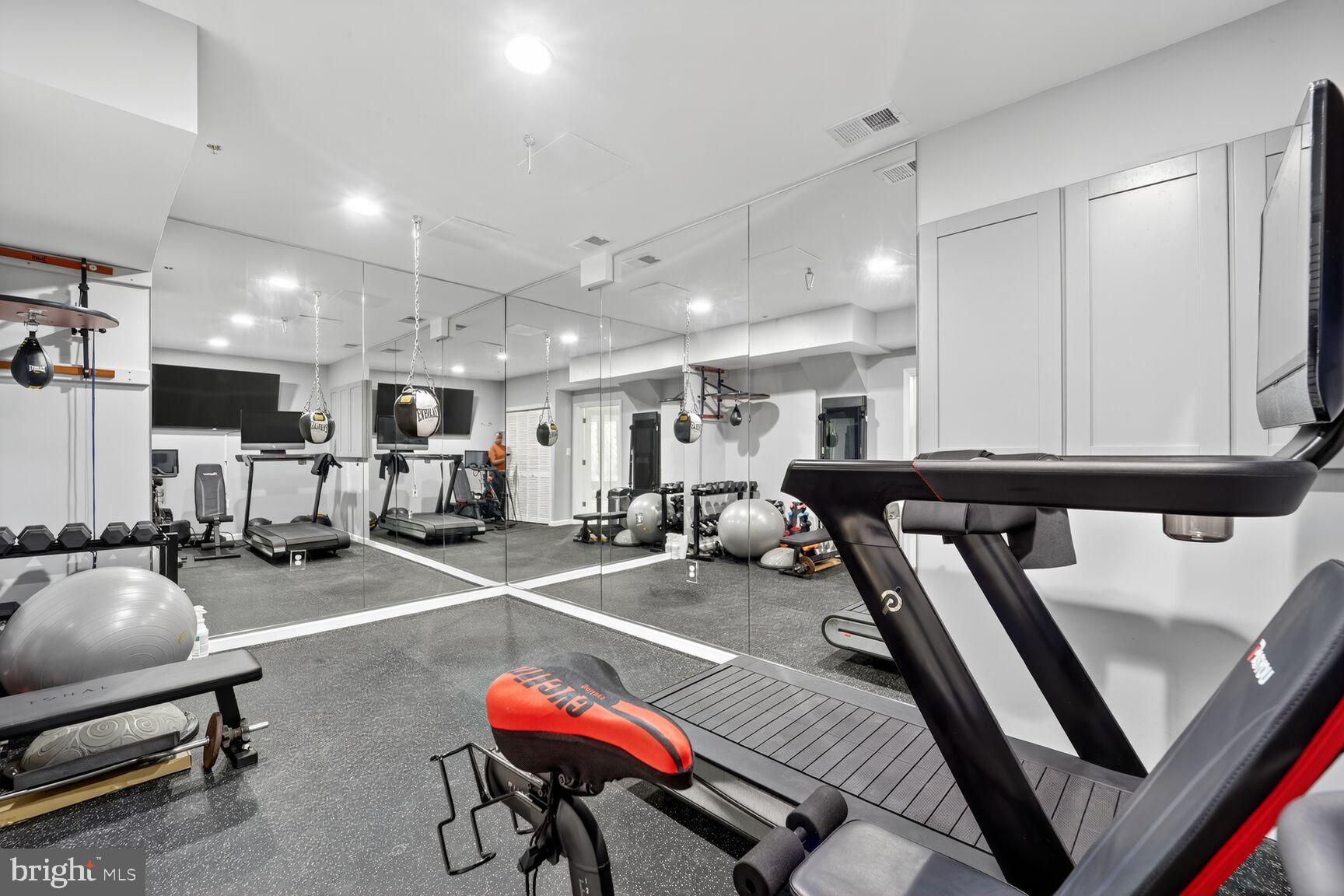 SWANSON ESTATES - Residential