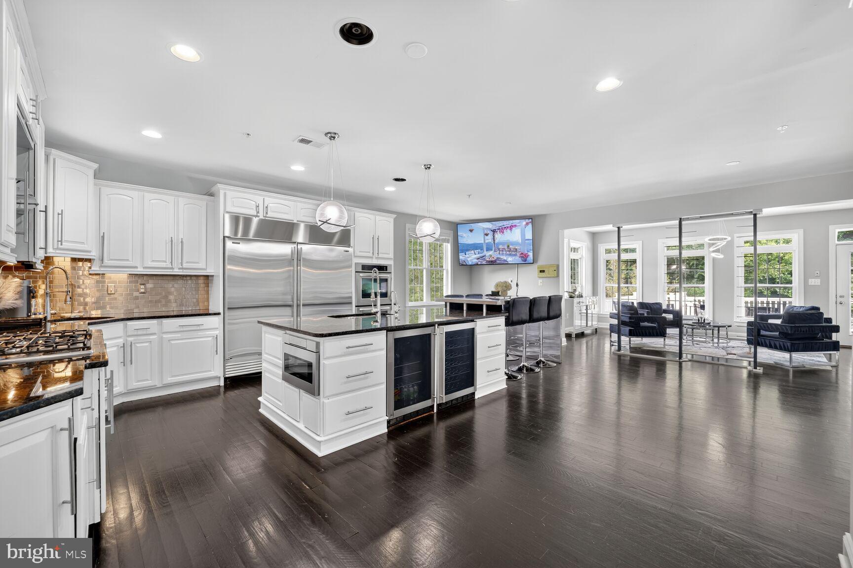 SWANSON ESTATES - Residential