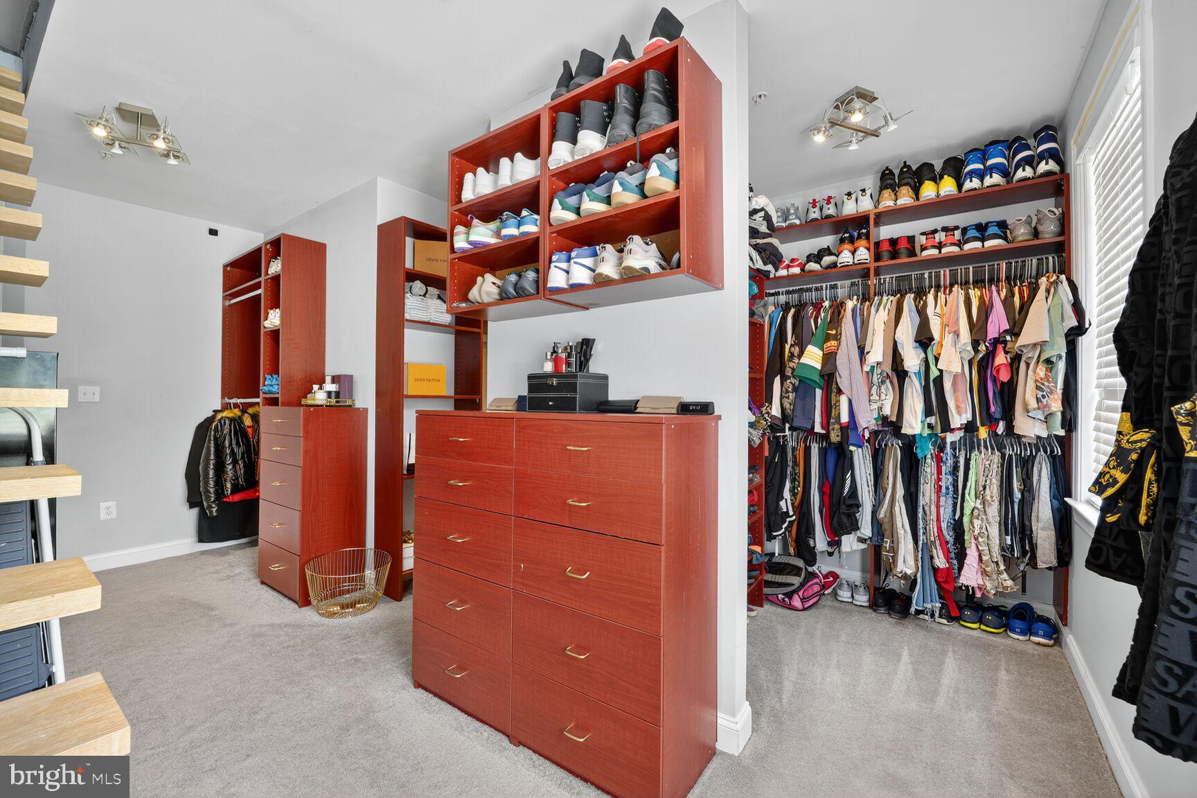 SWANSON ESTATES - Residential