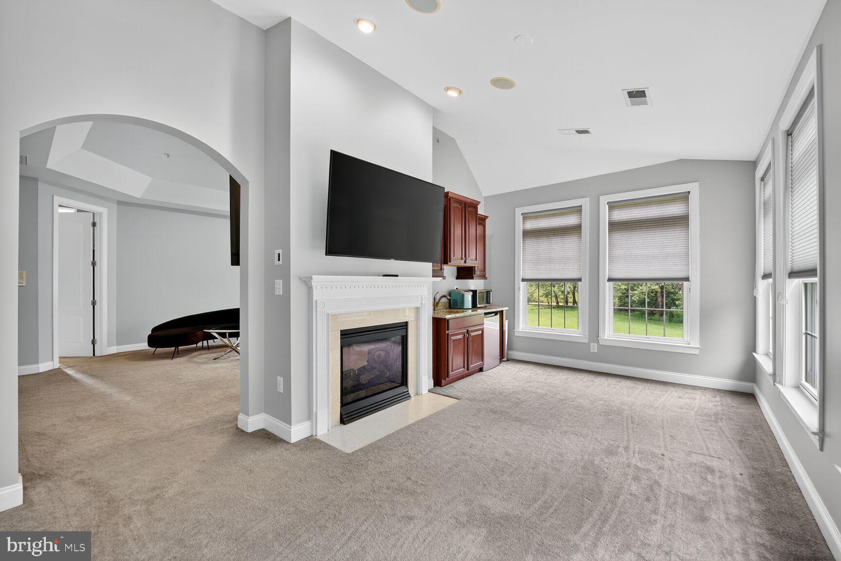 SWANSON ESTATES - Residential