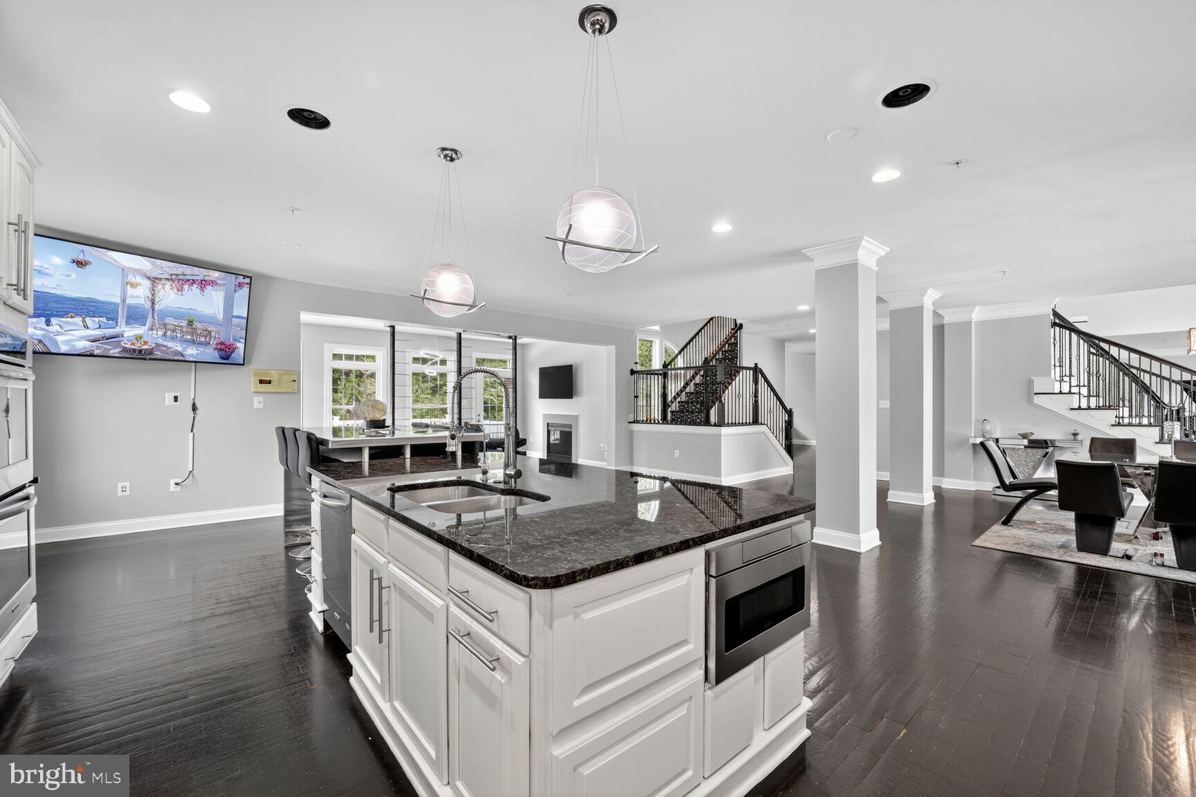 SWANSON ESTATES - Residential