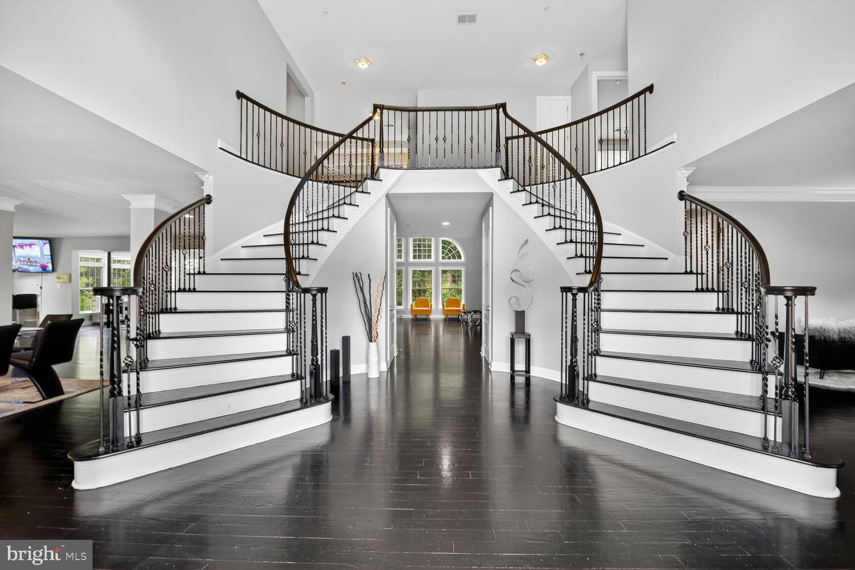 SWANSON ESTATES - Residential