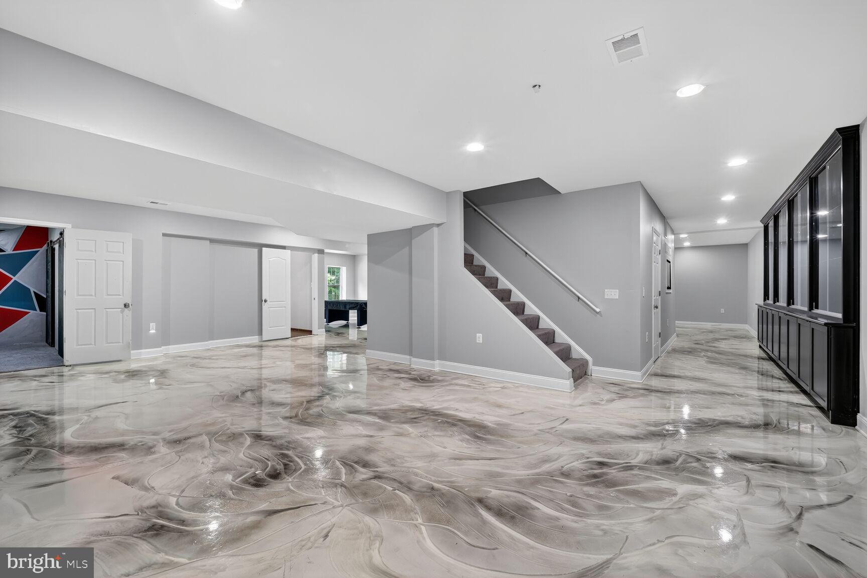 SWANSON ESTATES - Residential