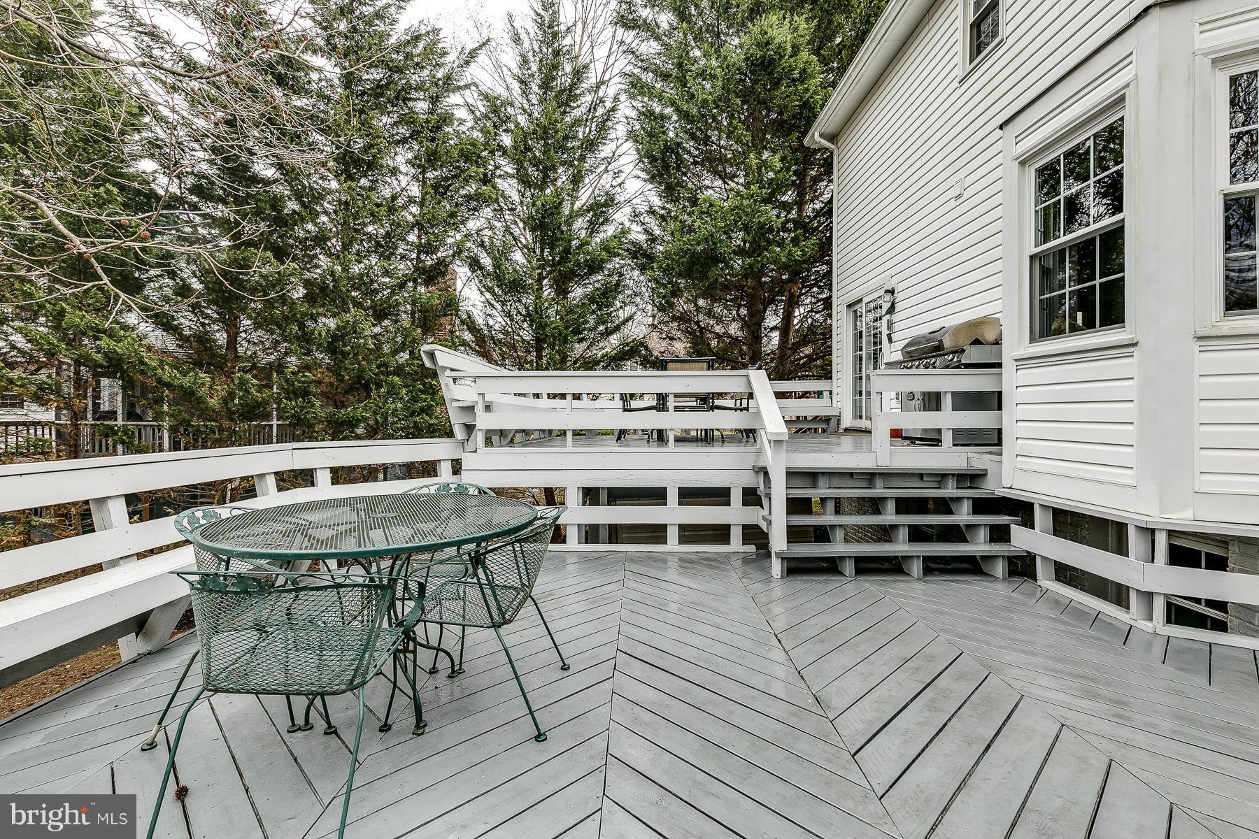 LITTLE ROCKY RUN - Residential