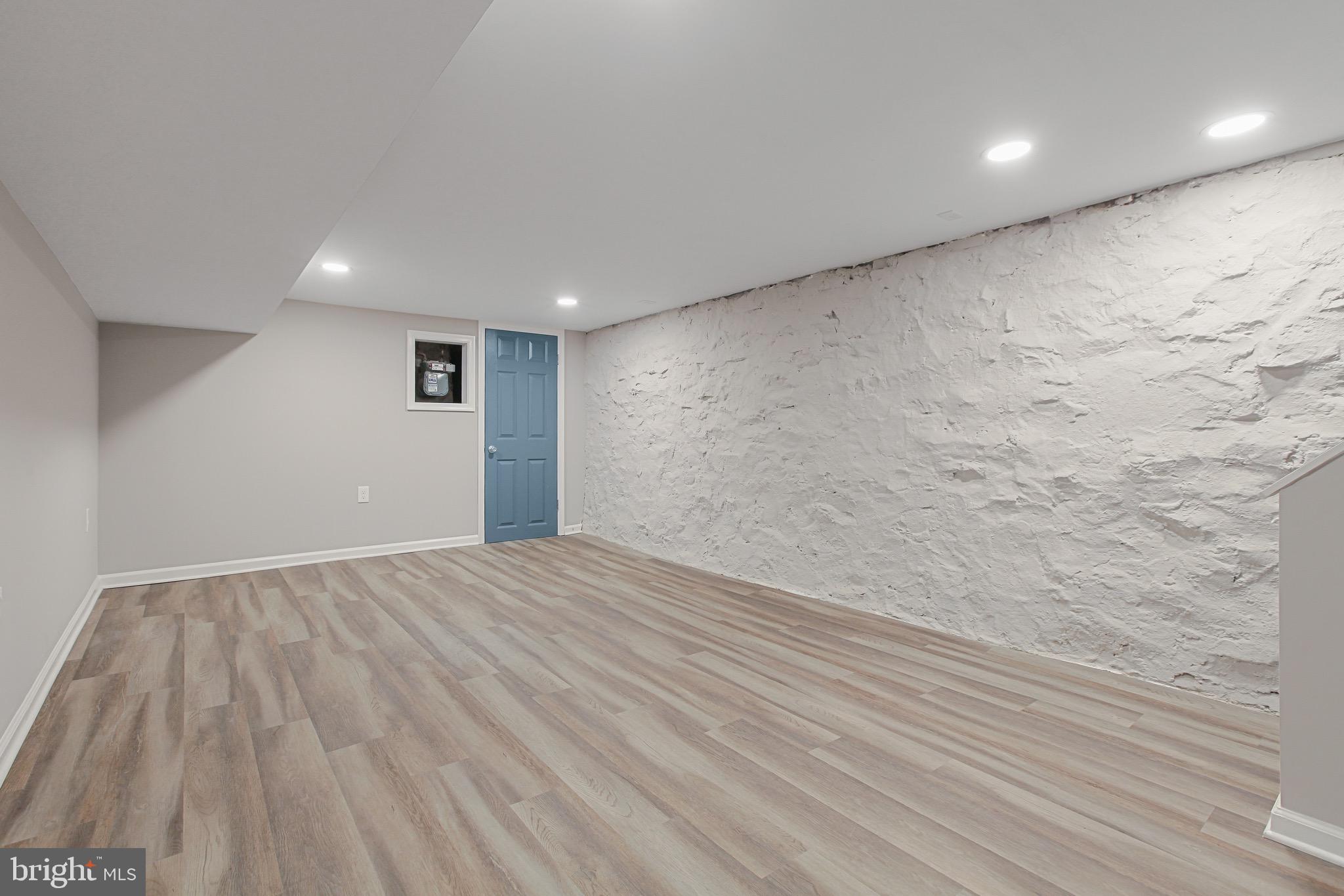 MOSHER - Residential