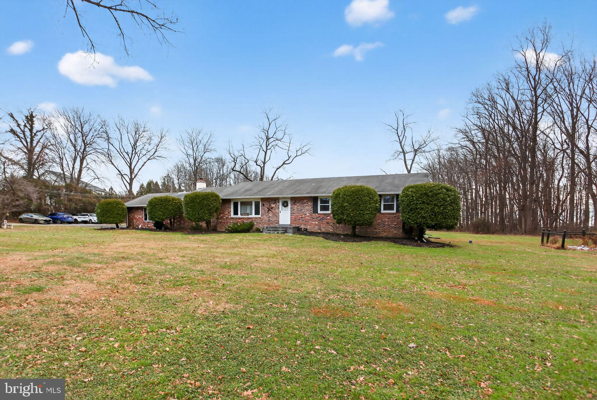 1637 DILLON ROAD