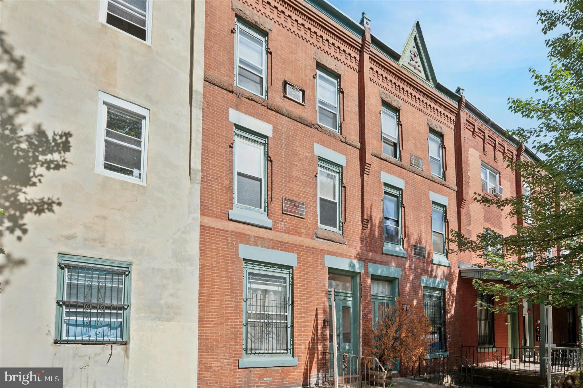 Beautifully renovated building offering multiple one-bedroom layouts in the heart of University City. Located on popular 44th Street, this property is close to UPenn, CHOP, and situated within the highly desirable Penn Alexander School catchment. Each unit features brand-new kitchens with white shaker cabinetry, stainless steel appliances, marble-inspired bathrooms with barn-style glass shower doors, and mini-split heating and cooling systems that allow you to control your comfort year-round. Residents also enjoy access to a washer and dryer in the building. Just steps from Clark Park, CVS, and some of the city’s best restaurants, this location offers a vibrant neighborhood filled with Penn families, students, and CHOP scholars. Enjoy farmers markets, movie nights, and community events right outside your door in one of Philadelphia’s most walkable and connected communities.