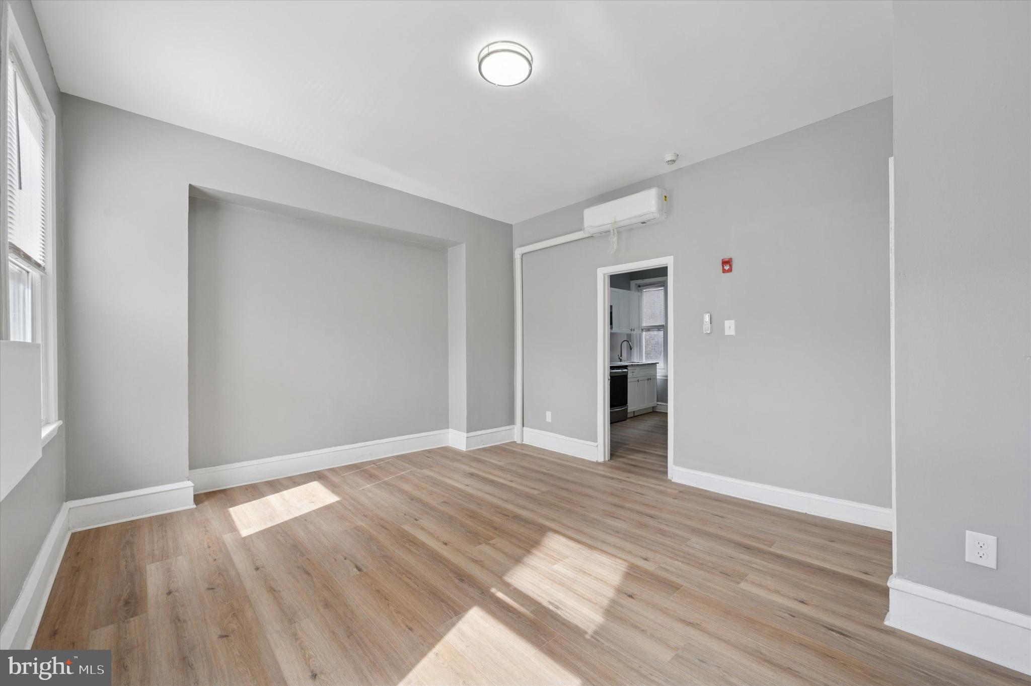 PHILADELPHIA - Residential Lease