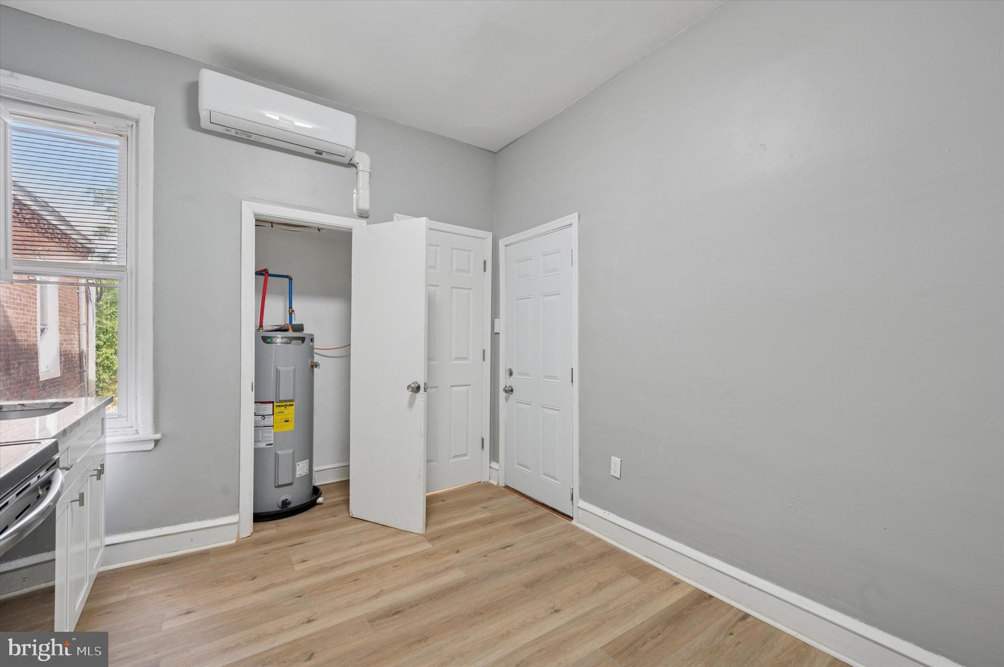 PHILADELPHIA - Residential Lease