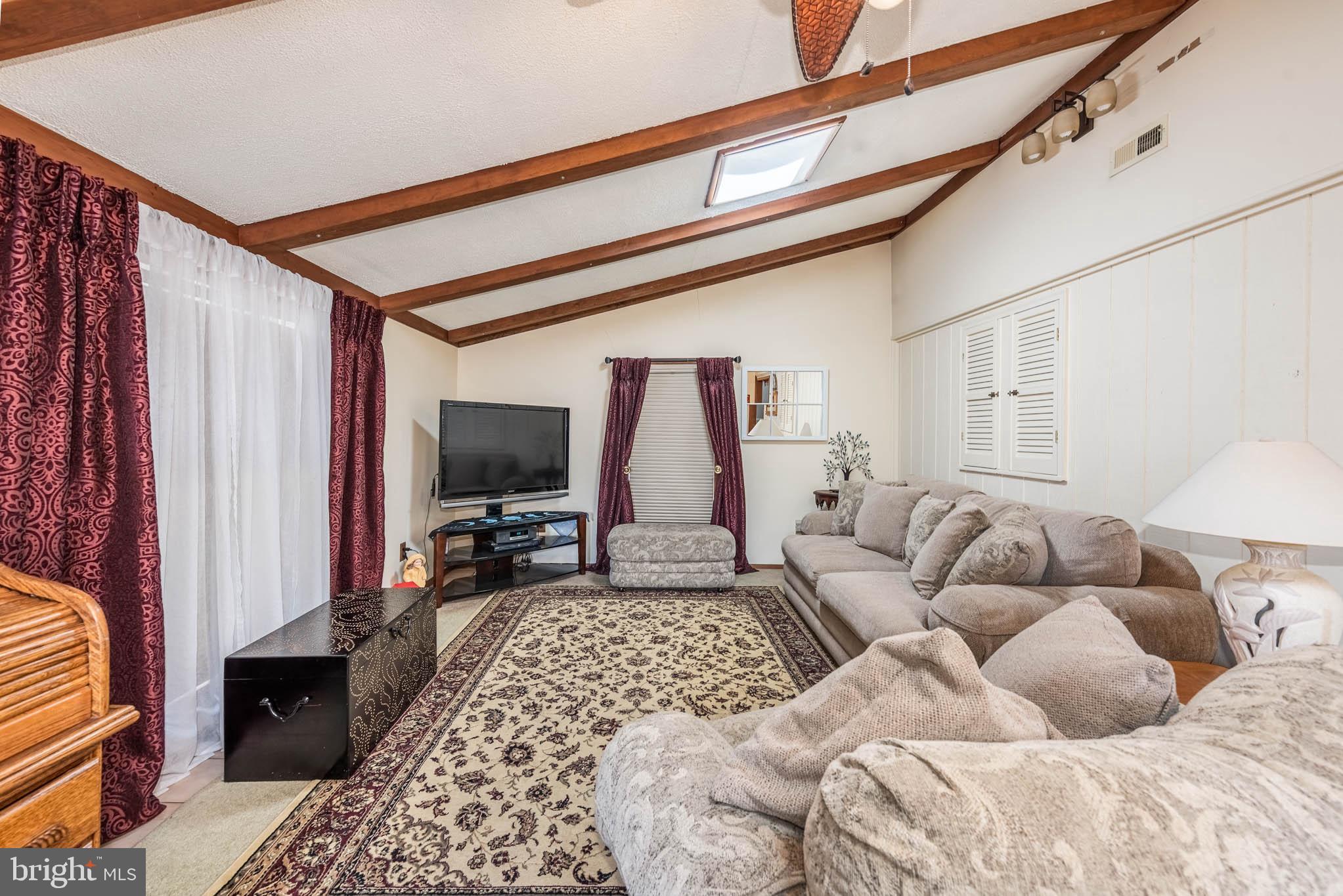 ROSEDALE - Residential