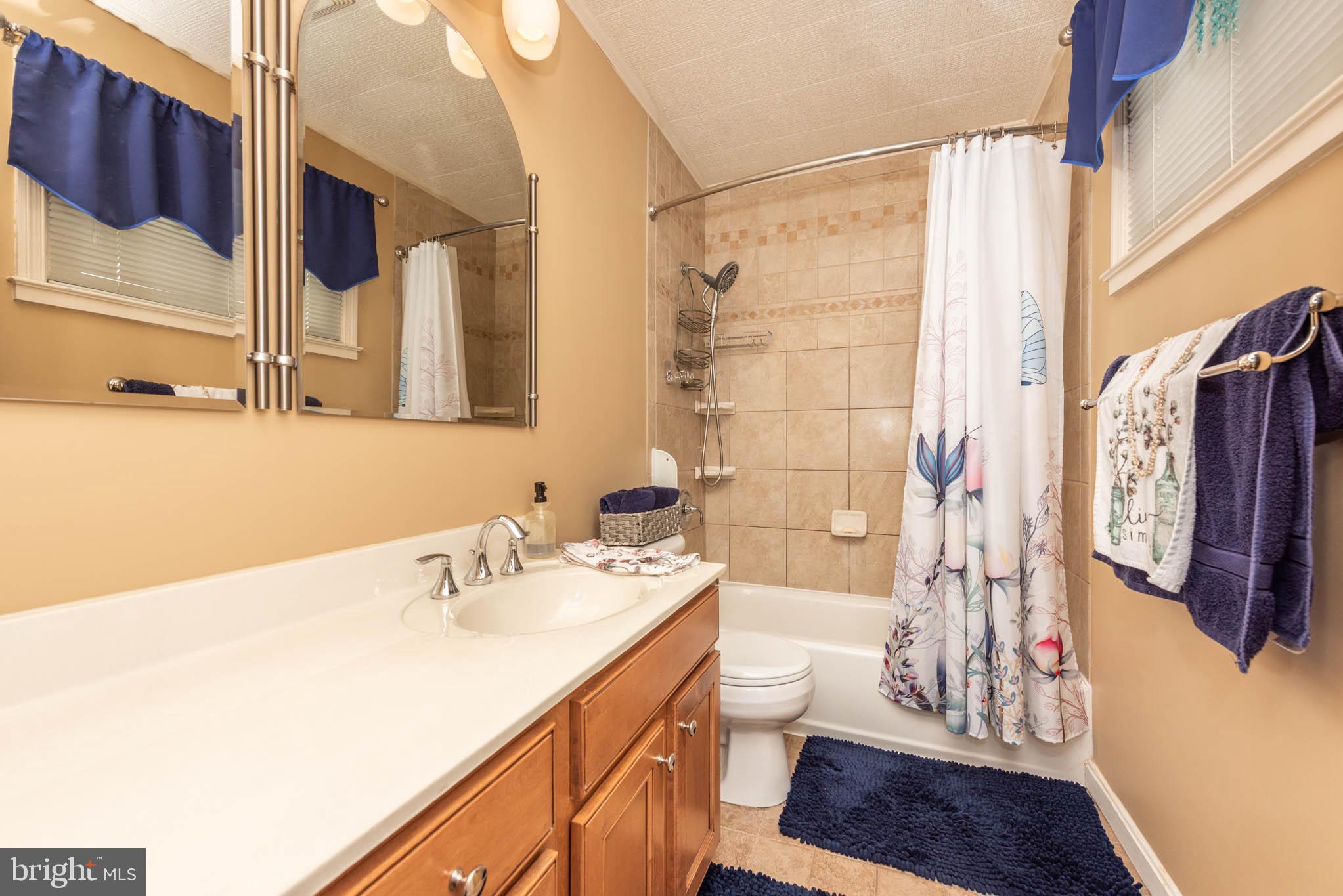 ROSEDALE - Residential