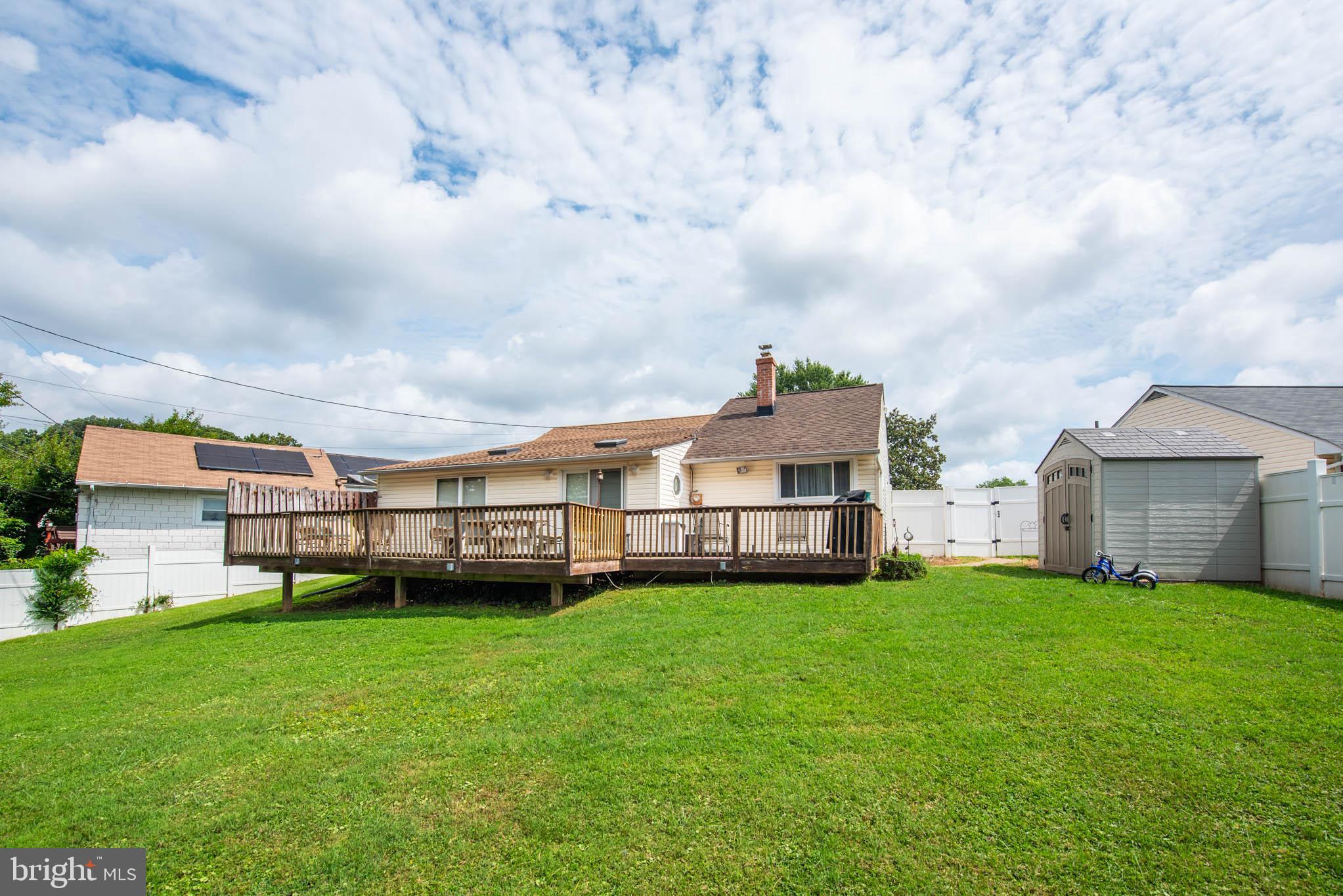 ROSEDALE - Residential