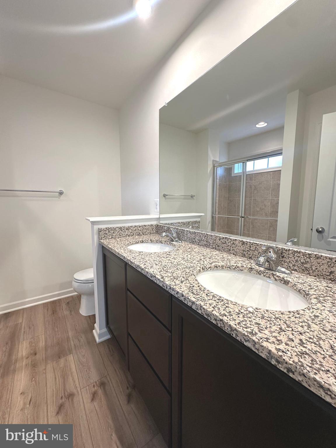 OVERLOOK AT RIVERSIDE TOWNHOMES - Residential Lease