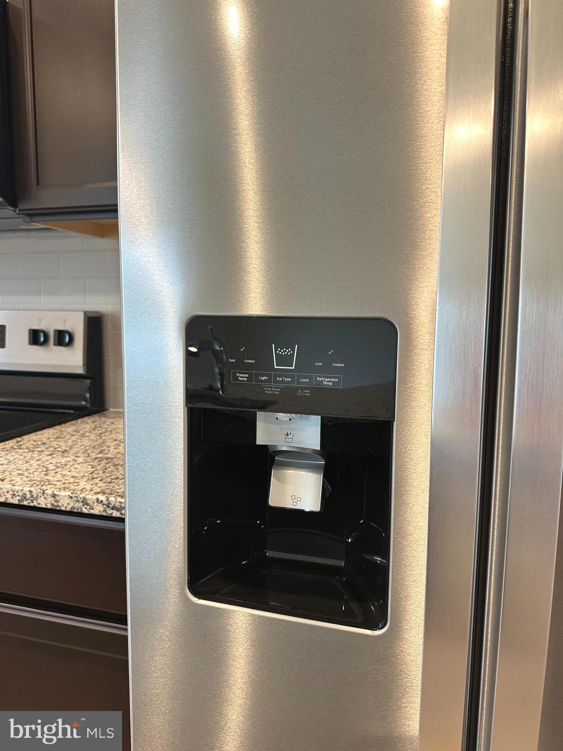 OVERLOOK AT RIVERSIDE TOWNHOMES - Residential Lease