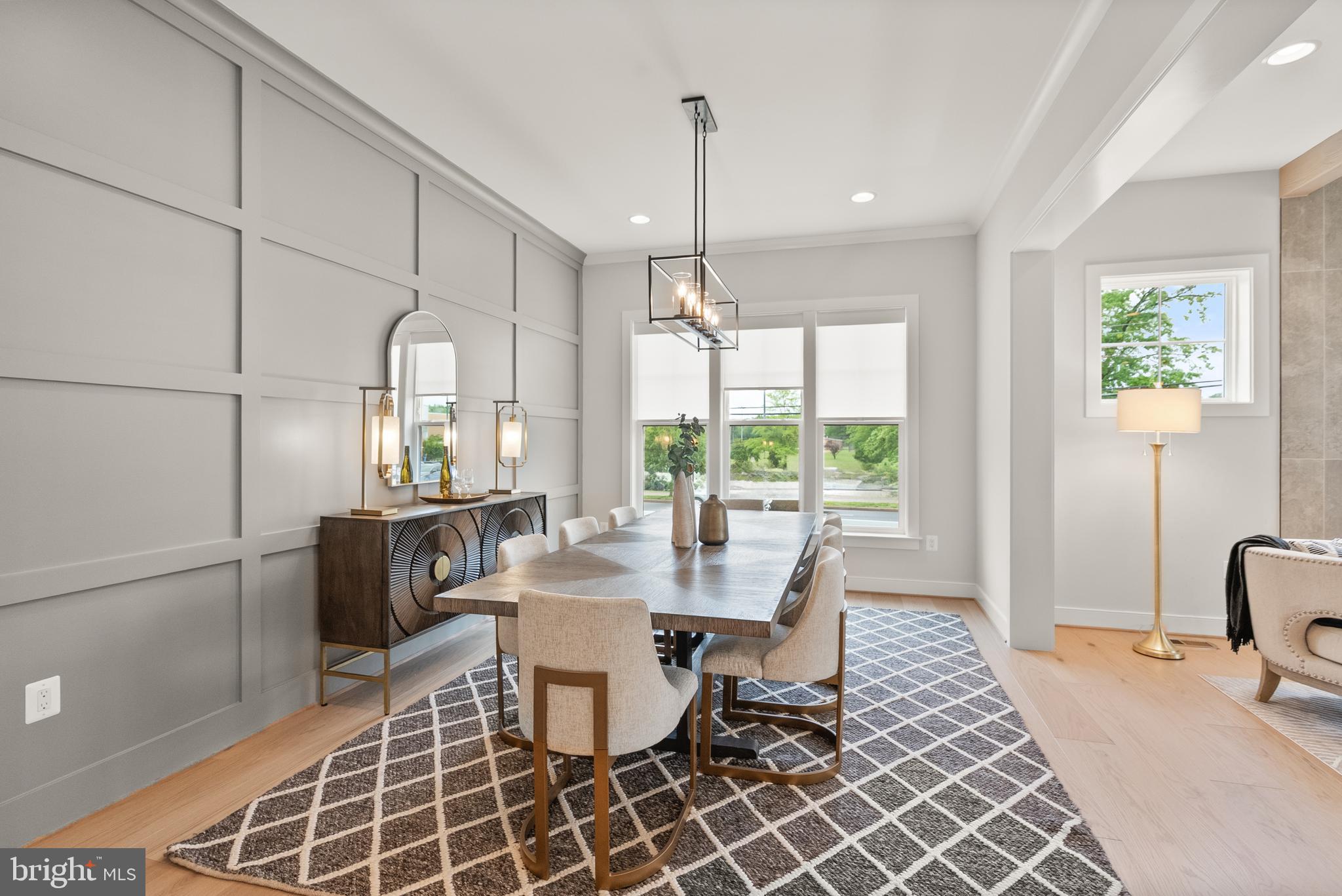 VIENNA WOODS - Residential