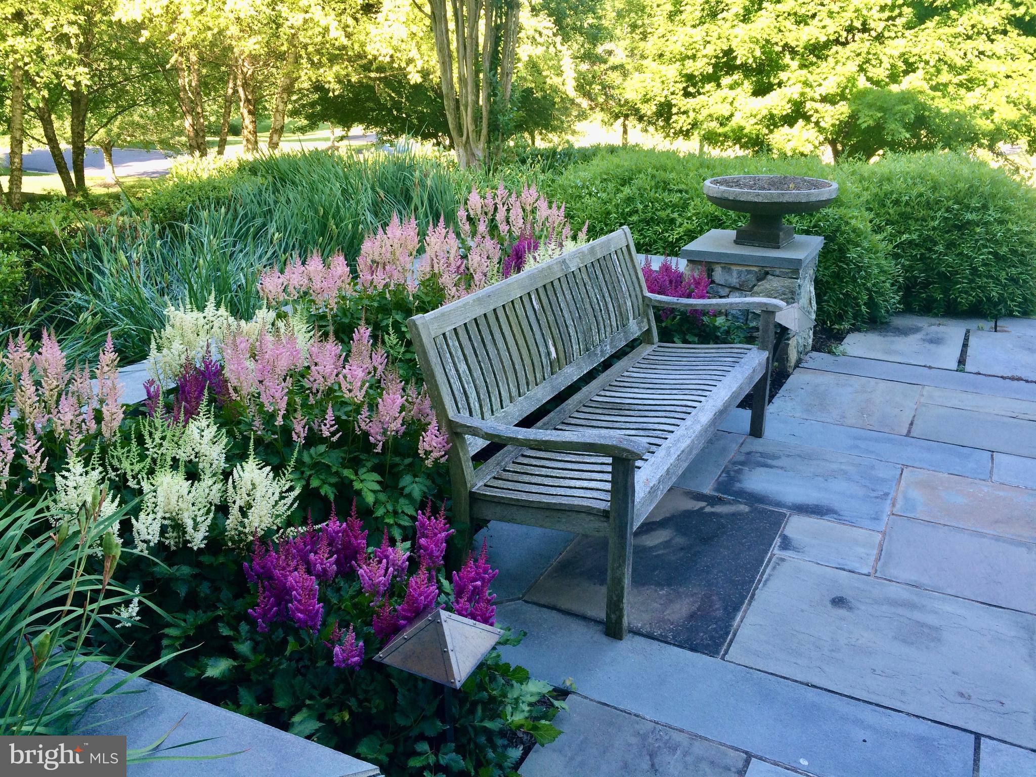 TIMBERLAKE ESTATES - Residential