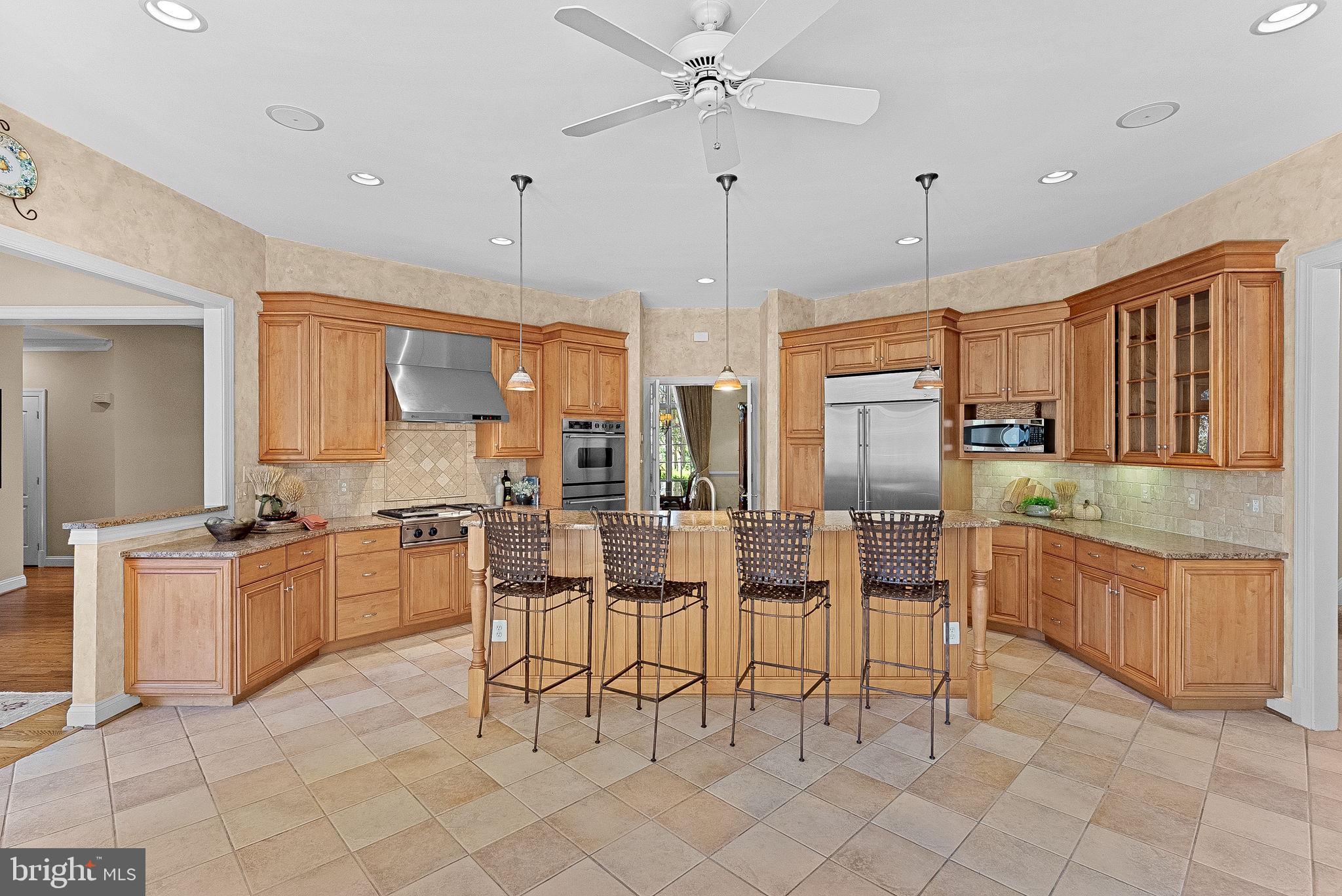 TIMBERLAKE ESTATES - Residential