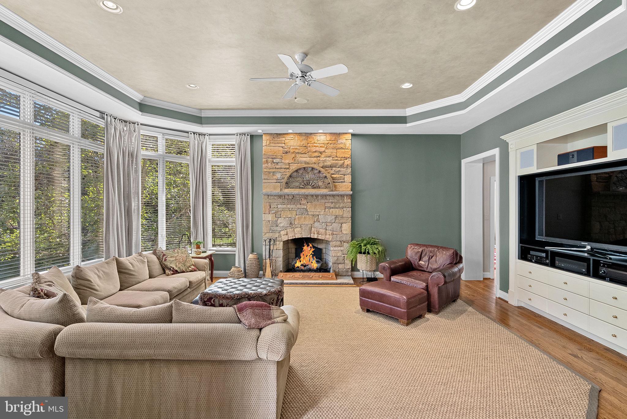 TIMBERLAKE ESTATES - Residential