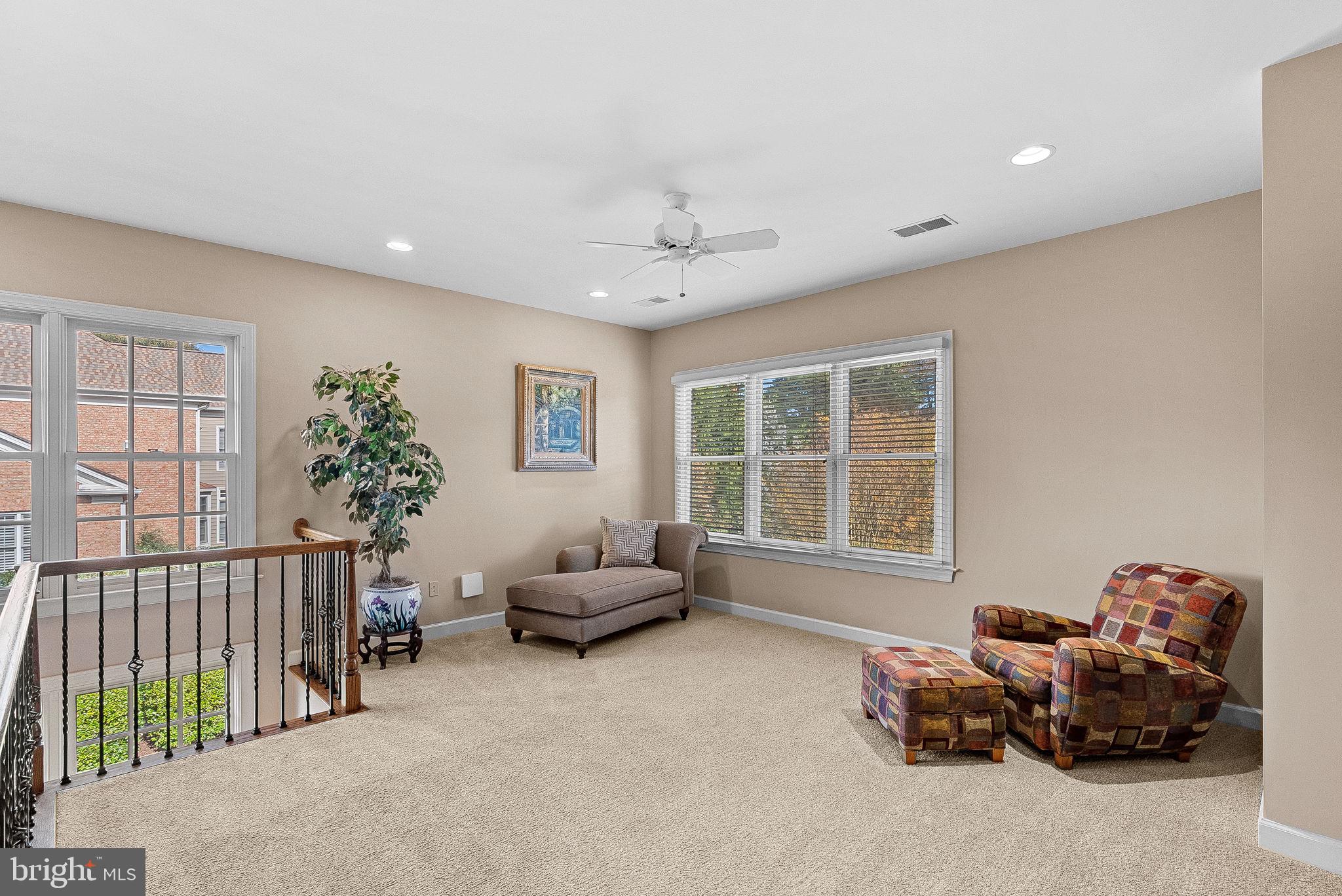 TIMBERLAKE ESTATES - Residential