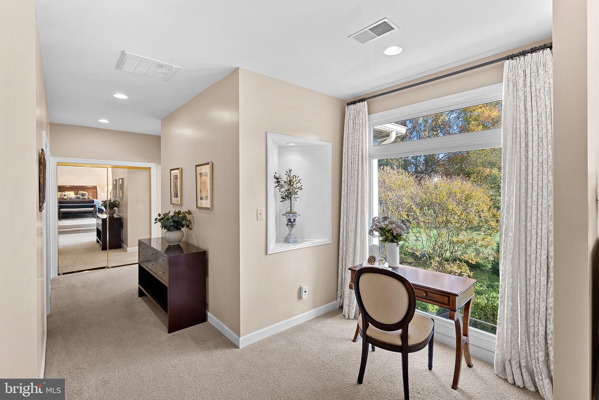 TIMBERLAKE ESTATES - Residential