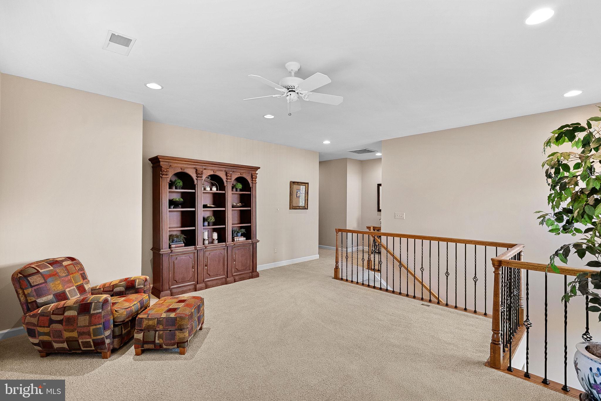 TIMBERLAKE ESTATES - Residential