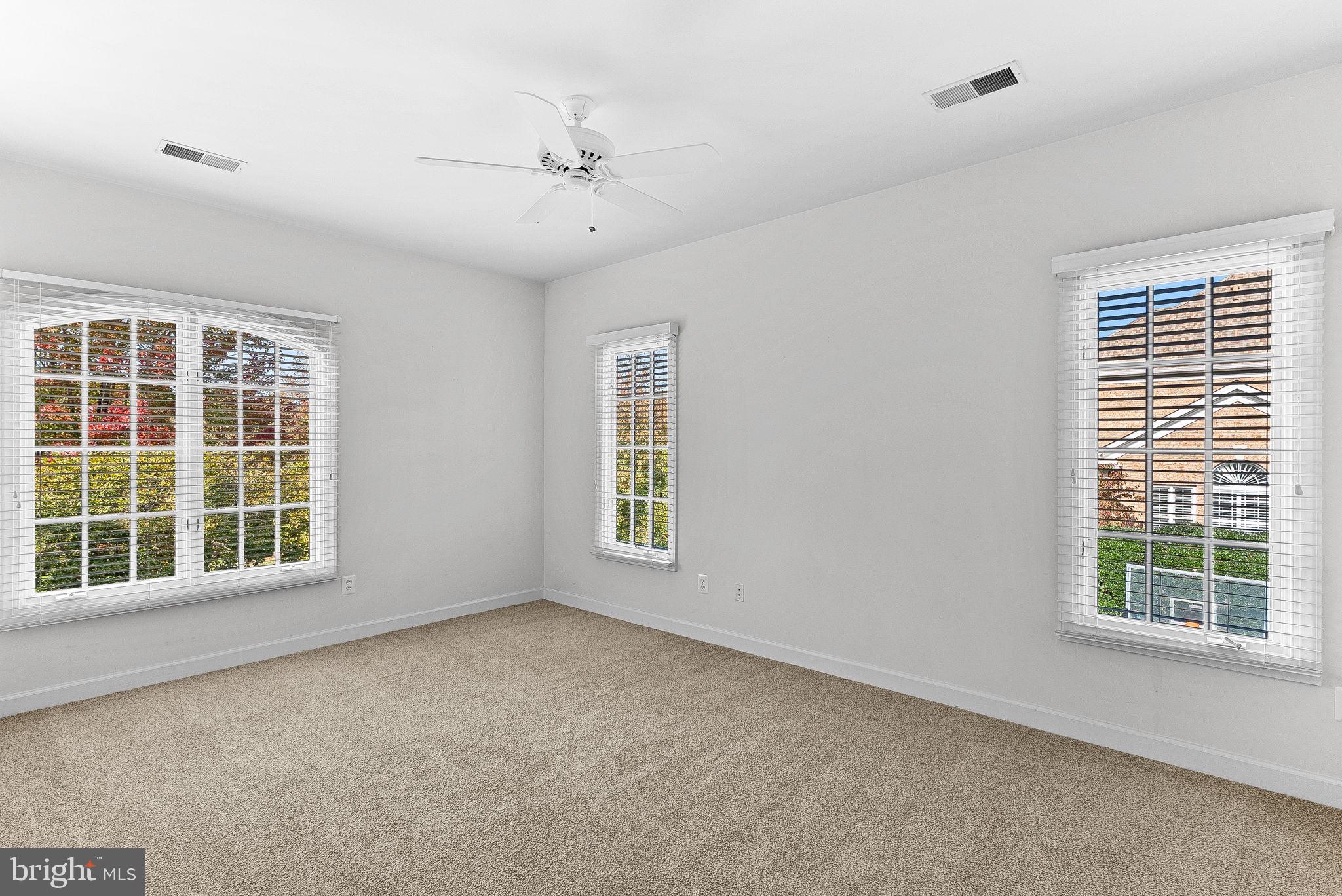 TIMBERLAKE ESTATES - Residential