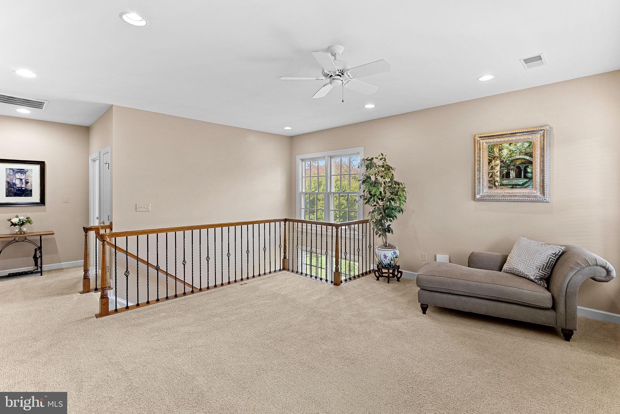 TIMBERLAKE ESTATES - Residential