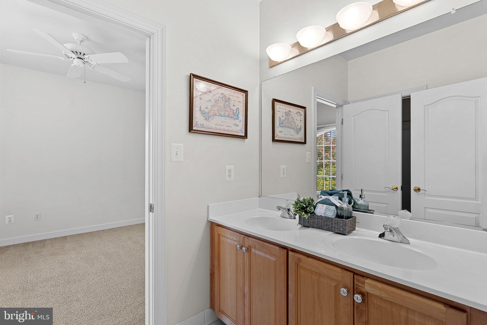 TIMBERLAKE ESTATES - Residential